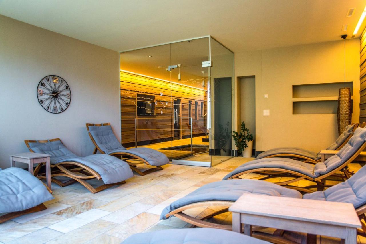 Apartment Alpenrose 2.5 Mit Mitbenutzung Spa & Wellness - Griwa Rent Ag Beatenberg Eksteriør bilde